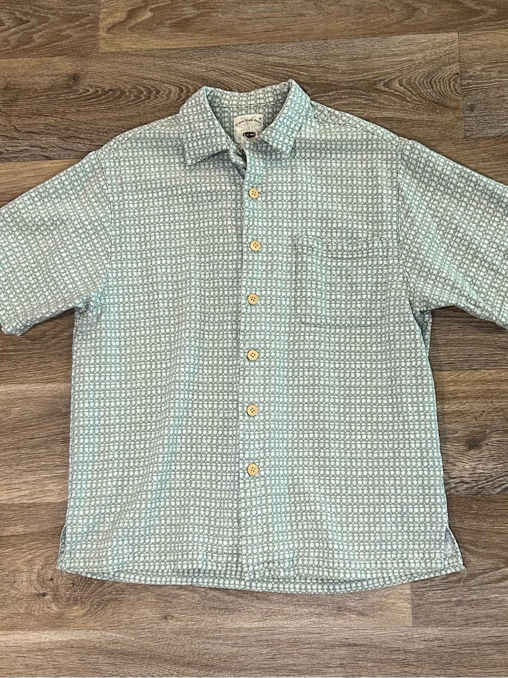 Original Island Sport 100% Rayon Resort / Vacation
Style Men's Button Up Shirt S